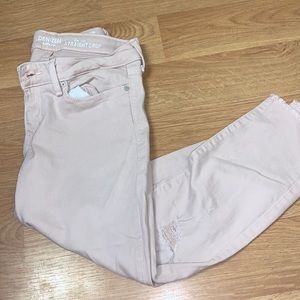 Dusty Rose color Levi’s straight crop